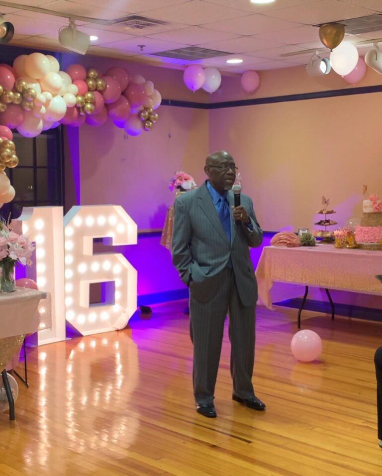 247923554_10158608654996658_9009964163492518918_n